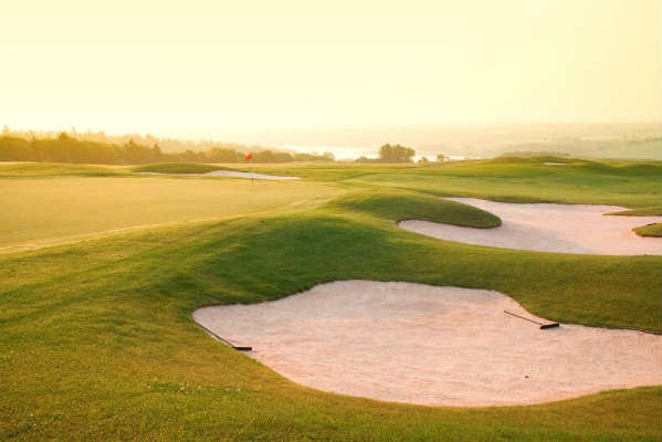 Glasgow Hills Resort & Golf Club and Piper's Restaurant
